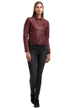 Charger l'image dans la galerie, BARBARA