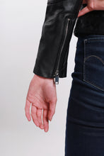 Charger l'image dans la galerie, CLARA