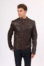 Charger l'image dans la galerie, VICTOR