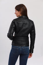 Charger l'image dans la galerie, BRITHNEY